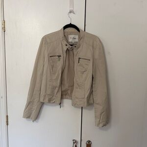 Guess Women's Cream Utility Jacket